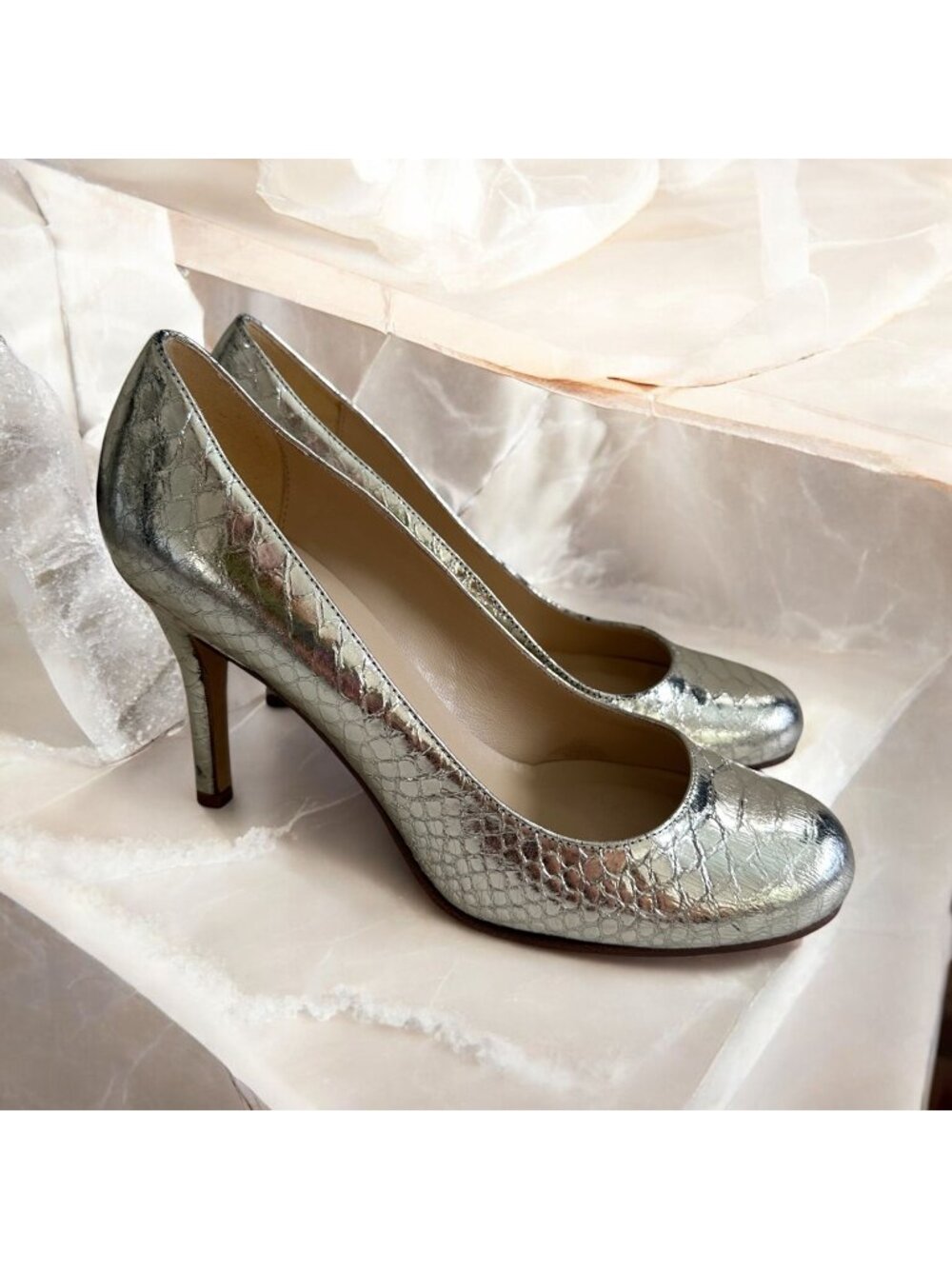 KATE SPADE Light Gold Metallic Leather Round Toe Heels Size 8